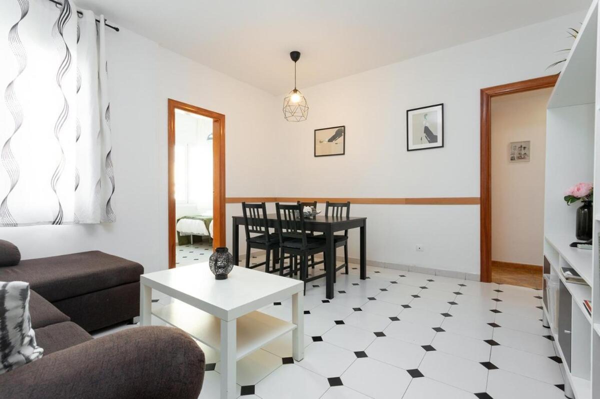 Click&Flat Fira Castelao Apartment L'Hospitalet de Llobregat Exterior foto