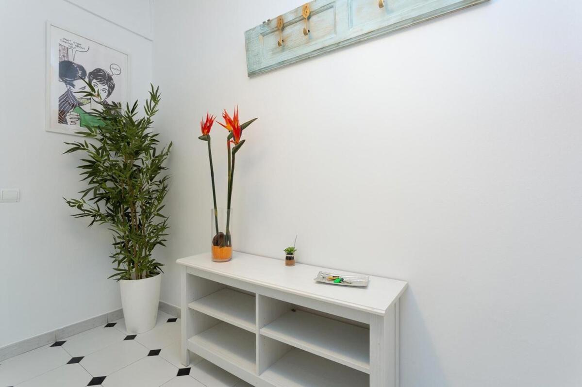Click&Flat Fira Castelao Apartment L'Hospitalet de Llobregat Exterior foto