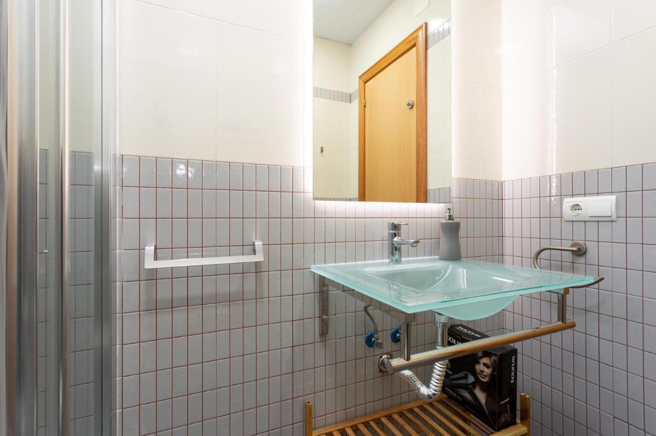 Click&Flat Fira Castelao Apartment L'Hospitalet de Llobregat Exterior foto